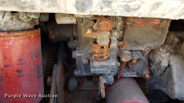 image for item DD4706 2007 International 9400i semi truck