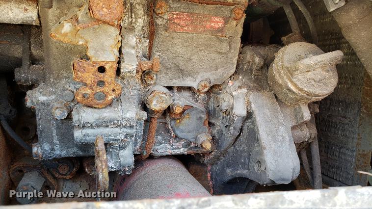 image for item DD4706 2007 International 9400i semi truck