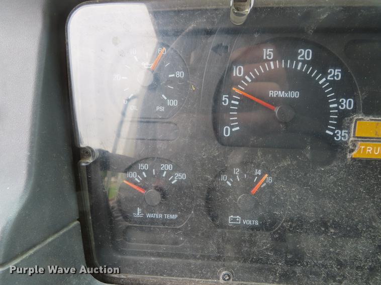 image for item DE3508 1998 Ford LT8513 Louisville 113 semi truck