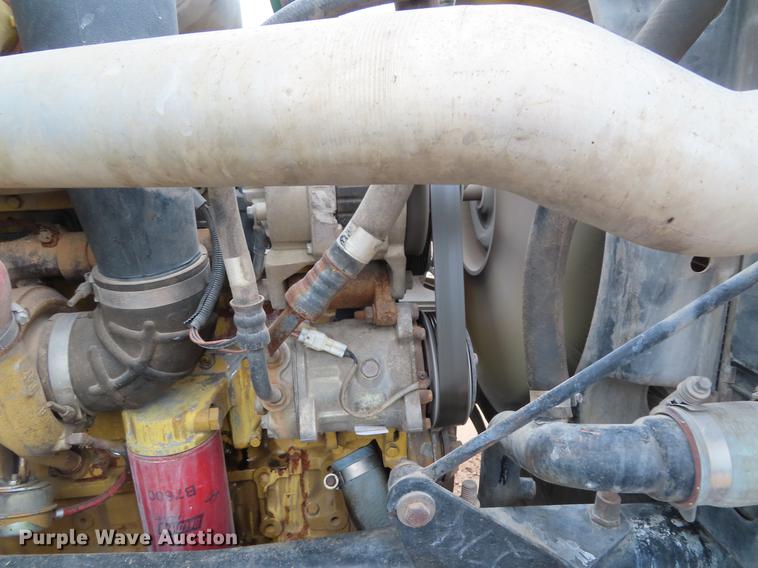 image for item DE3508 1998 Ford LT8513 Louisville 113 semi truck