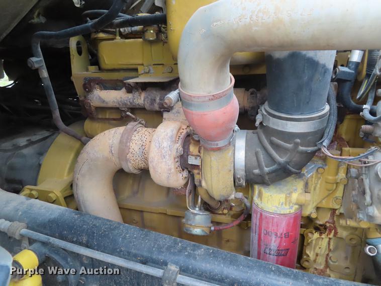 image for item DE3508 1998 Ford LT8513 Louisville 113 semi truck