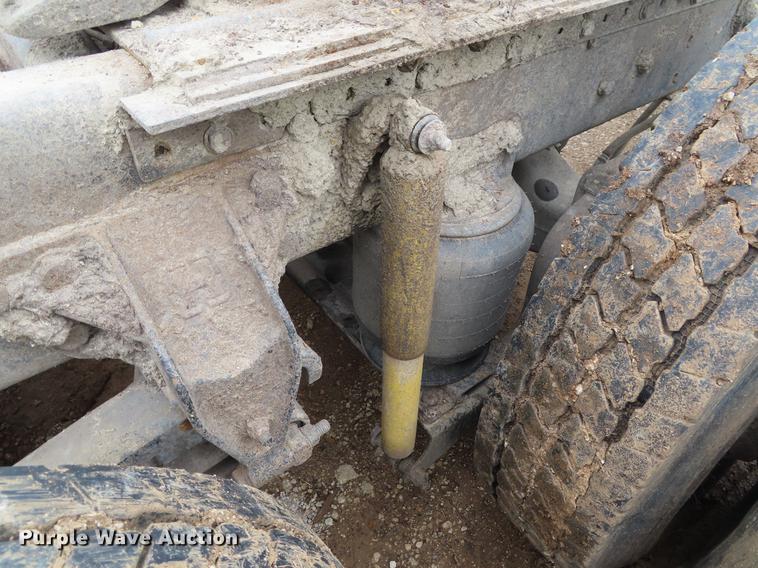 image for item DE3508 1998 Ford LT8513 Louisville 113 semi truck