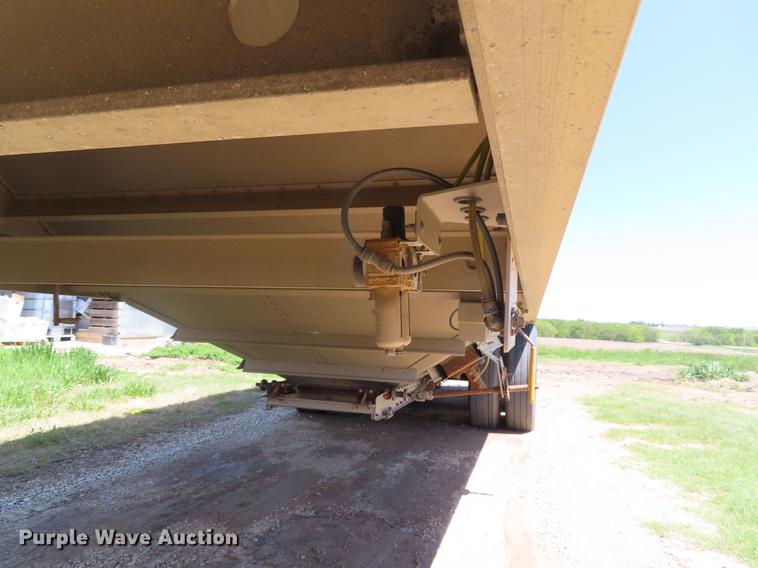 image for item DE3517 2012 Wilson DWH-550C double hopper bottom grain trailer
