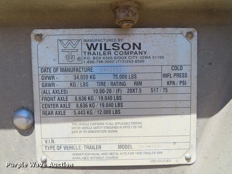 image for item DE3517 2012 Wilson DWH-550C double hopper bottom grain trailer
