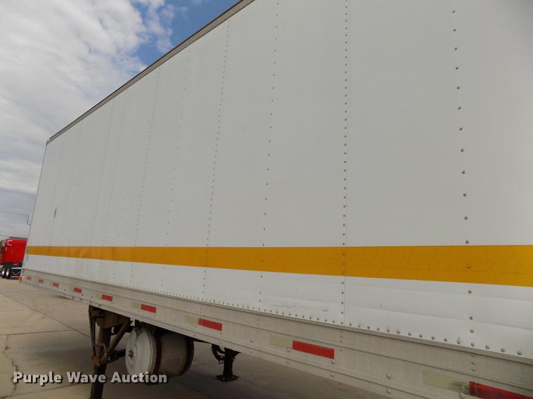 image for item DE7672 2001 Utility VS2RX refrigerated van trailer