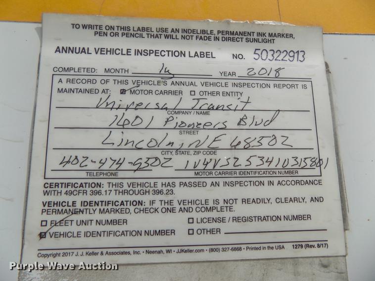 image for item DE7672 2001 Utility VS2RX refrigerated van trailer