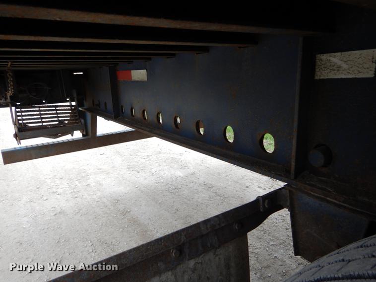 image for item DE8342 2002 Utility side curtain dry van trailer