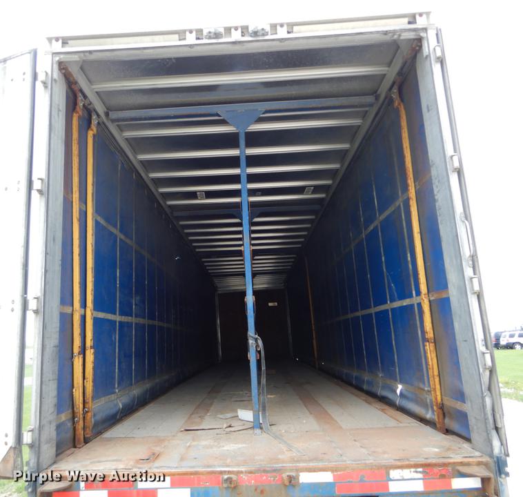 image for item DE8342 2002 Utility side curtain dry van trailer