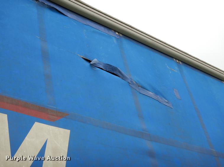 image for item DE8342 2002 Utility side curtain dry van trailer