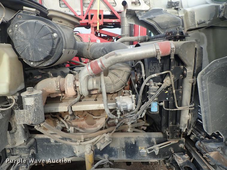 image for item DF1114 2002 Mack CH613 semi truck