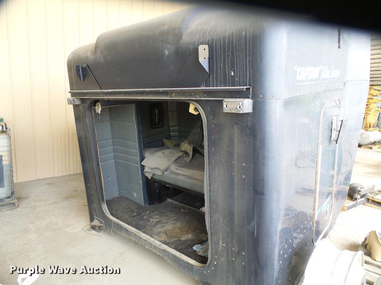 image for item DF7281 Town & Country sleeper