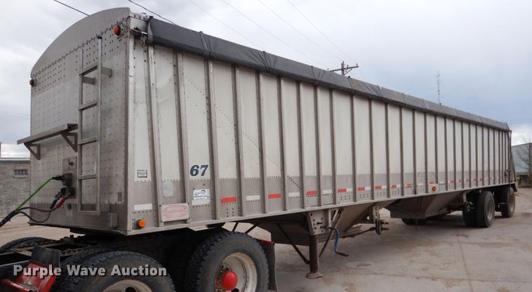 image for item DG5785 2003 Corn Husker 800 double hopper bottom grain trailer