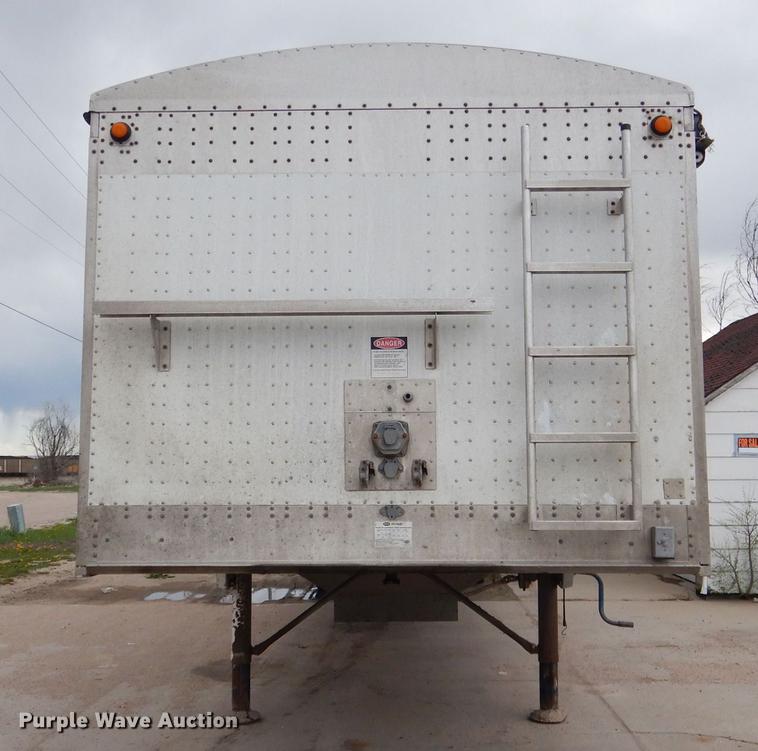 image for item DG5785 2003 Corn Husker 800 double hopper bottom grain trailer