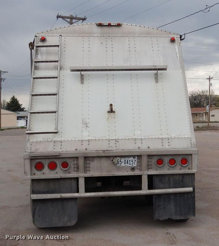 image for item DG5785 2003 Corn Husker 800 double hopper bottom grain trailer