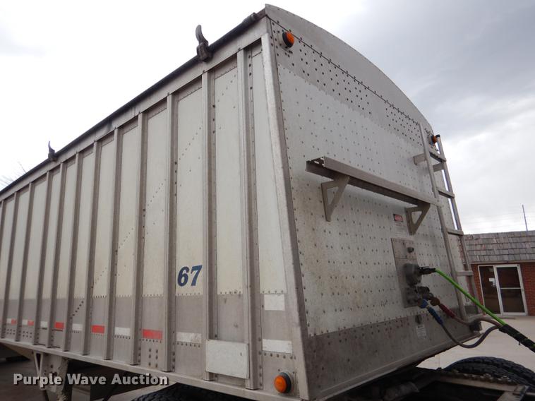 image for item DG5785 2003 Corn Husker 800 double hopper bottom grain trailer