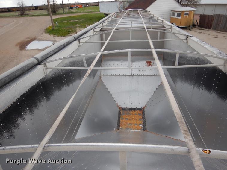image for item DG5785 2003 Corn Husker 800 double hopper bottom grain trailer