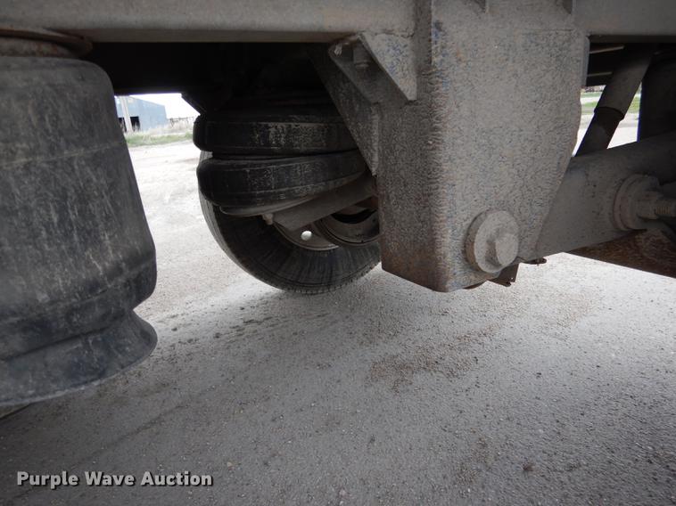 image for item DG5785 2003 Corn Husker 800 double hopper bottom grain trailer