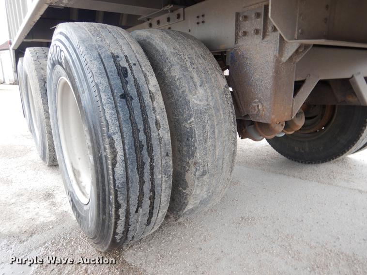 image for item DG5785 2003 Corn Husker 800 double hopper bottom grain trailer