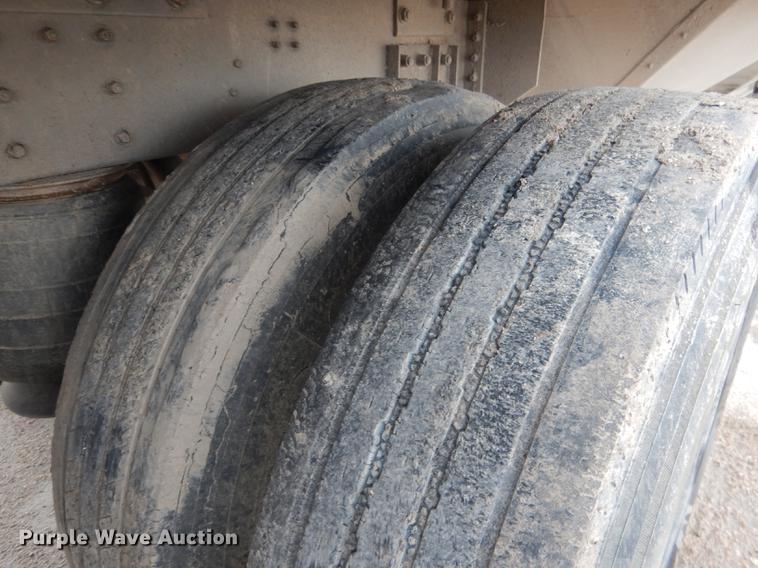 image for item DG5785 2003 Corn Husker 800 double hopper bottom grain trailer