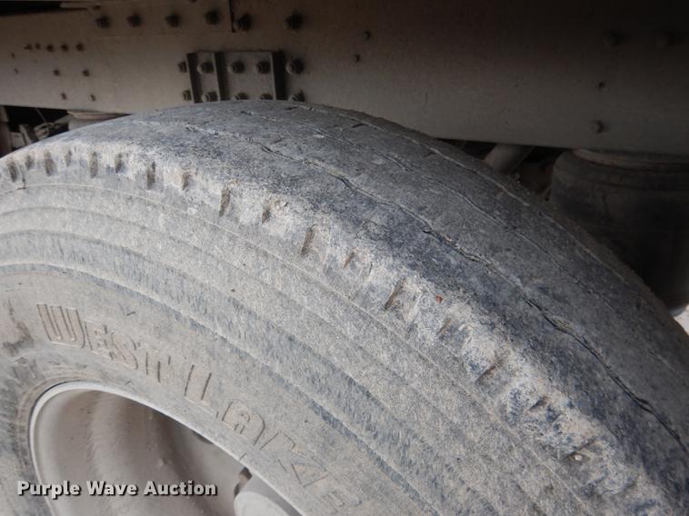 image for item DG5785 2003 Corn Husker 800 double hopper bottom grain trailer