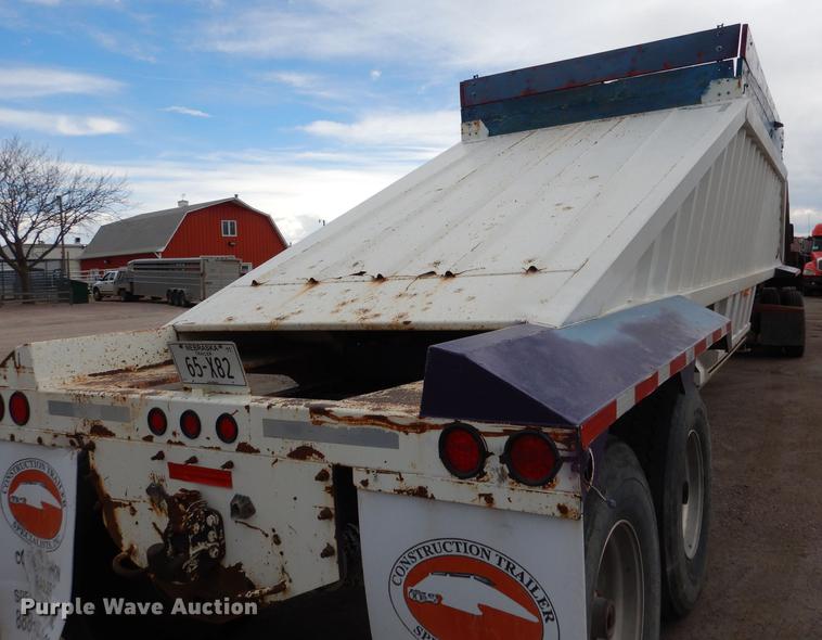 image for item DG5786 2008 CTS BDT-40 bottom dump trailer