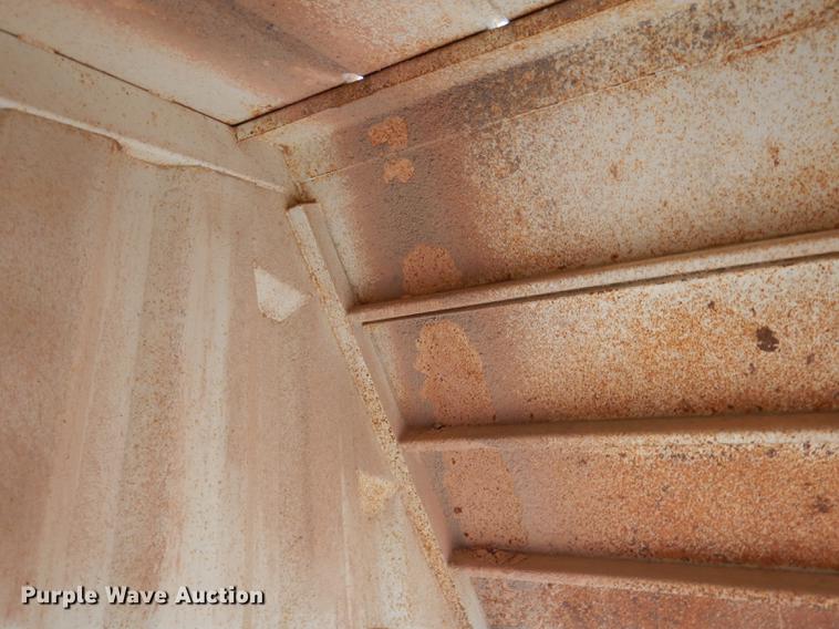 image for item DG5786 2008 CTS BDT-40 bottom dump trailer