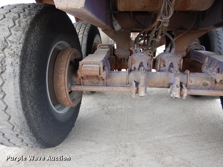 image for item DG5786 2008 CTS BDT-40 bottom dump trailer