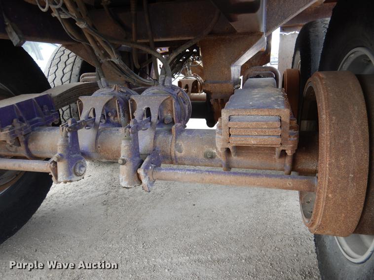 image for item DG5786 2008 CTS BDT-40 bottom dump trailer