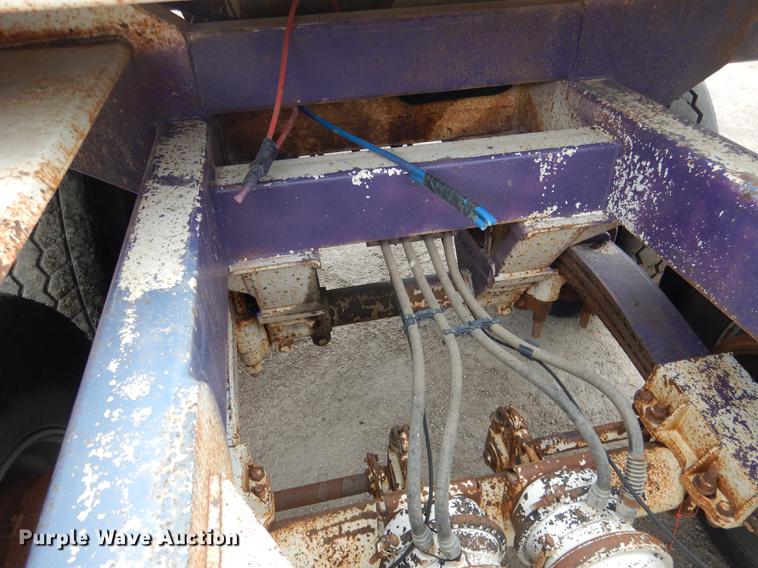 image for item DG5786 2008 CTS BDT-40 bottom dump trailer