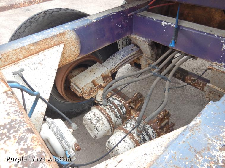 image for item DG5786 2008 CTS BDT-40 bottom dump trailer