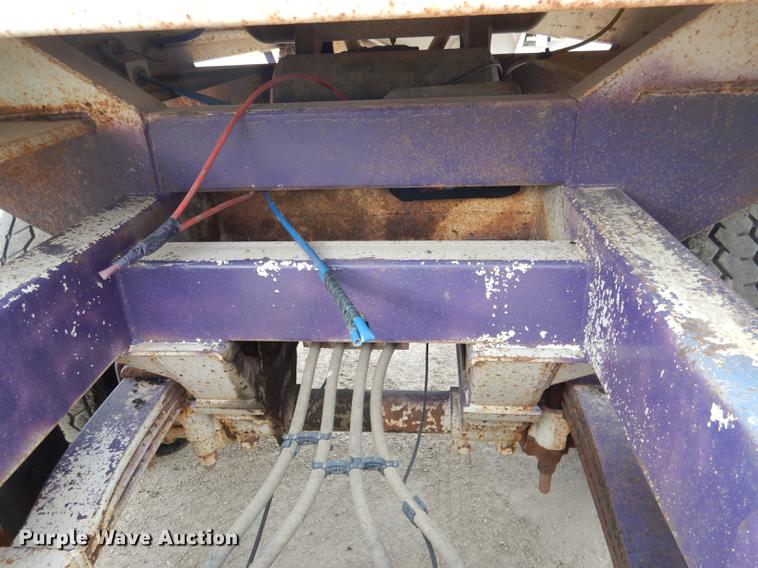 image for item DG5786 2008 CTS BDT-40 bottom dump trailer