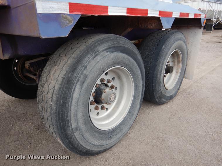 image for item DG5786 2008 CTS BDT-40 bottom dump trailer