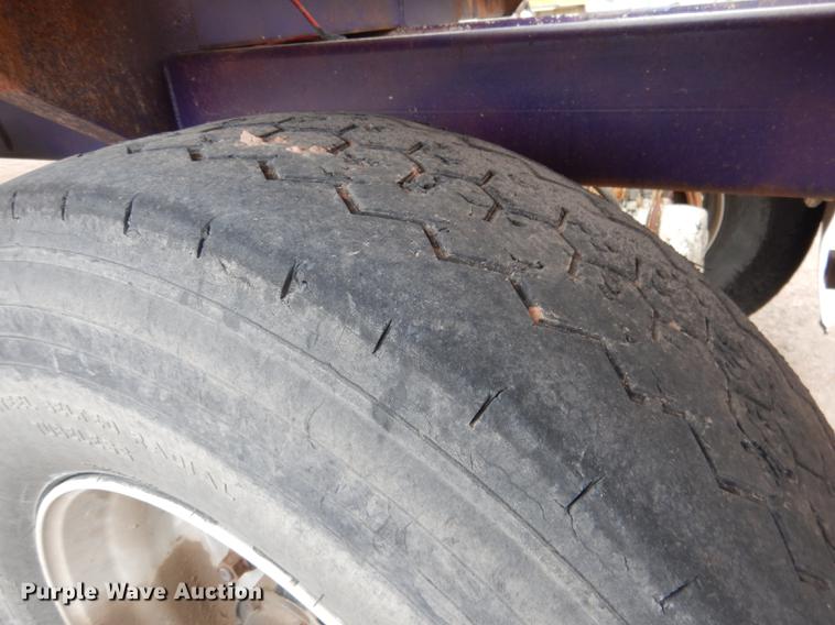 image for item DG5786 2008 CTS BDT-40 bottom dump trailer