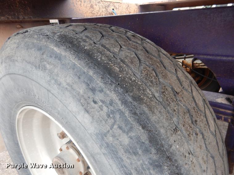 image for item DG5786 2008 CTS BDT-40 bottom dump trailer