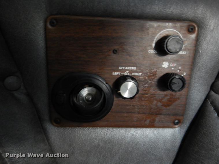 image for item DG5787 2007 Freightliner Classic XL semi truck