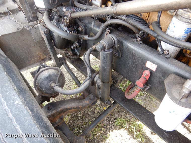 image for item DG5787 2007 Freightliner Classic XL semi truck