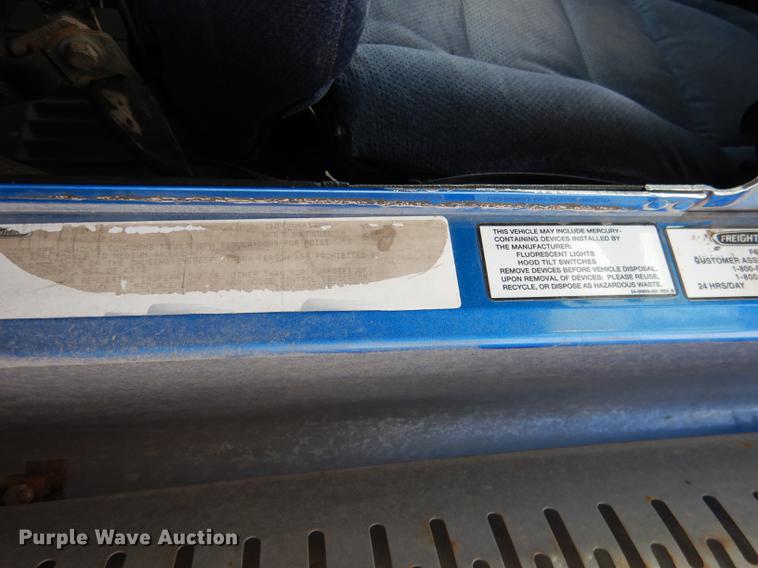 image for item DG5787 2007 Freightliner Classic XL semi truck