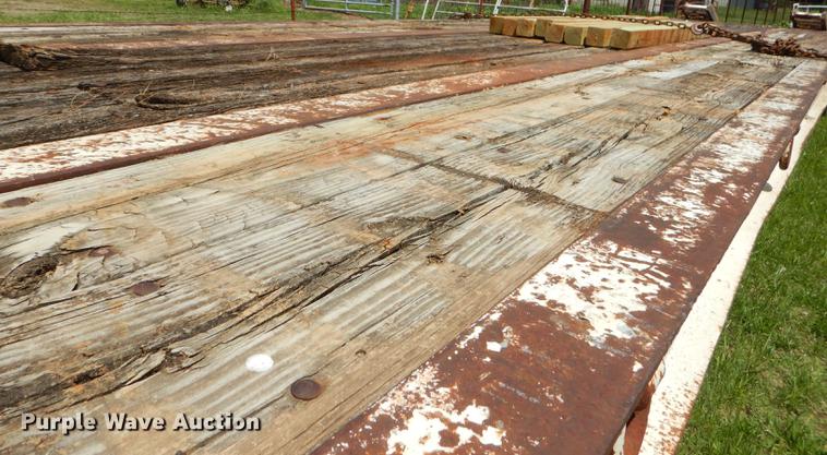 image for item FH9417 1982 Kayln RLP70 drop deck equipment trailer