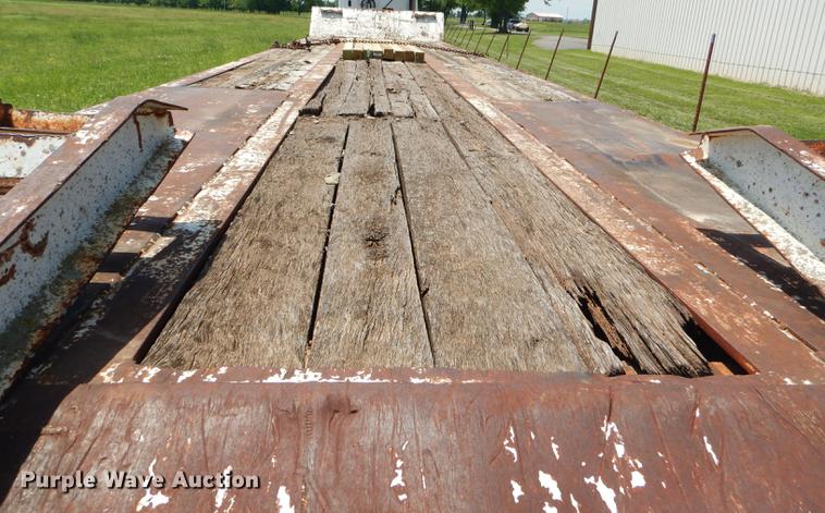 image for item FH9417 1982 Kayln RLP70 drop deck equipment trailer