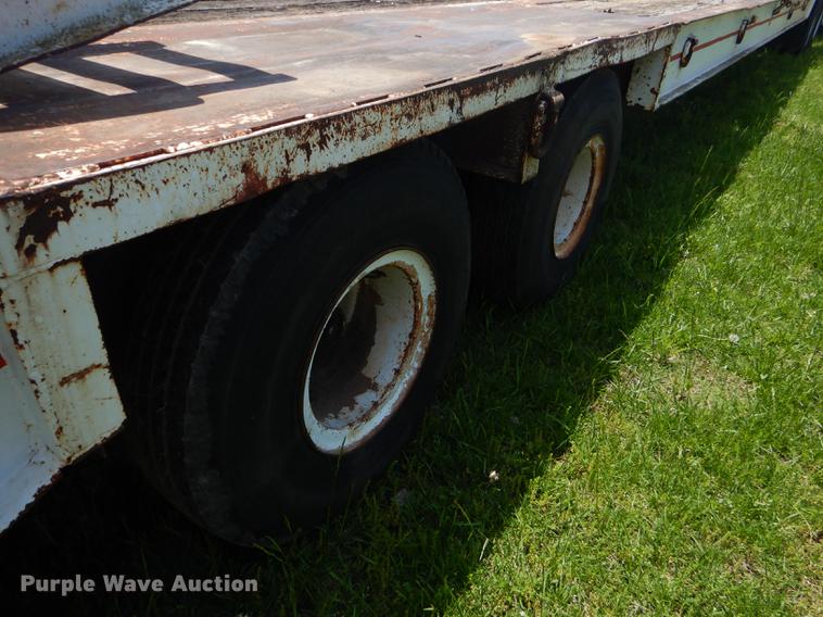 image for item FH9417 1982 Kayln RLP70 drop deck equipment trailer