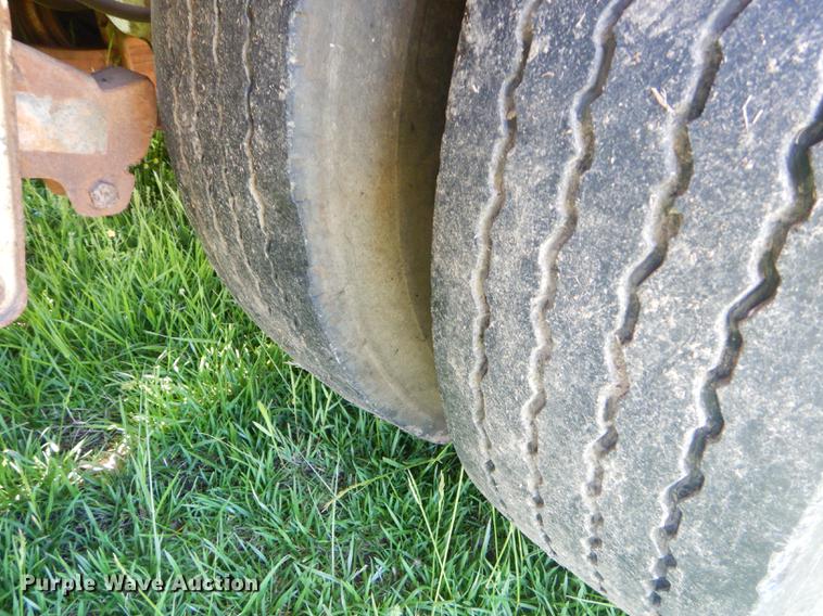 image for item FH9417 1982 Kayln RLP70 drop deck equipment trailer