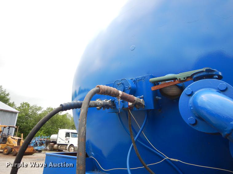 image for item FH9429 1980 Tiger tank trailer