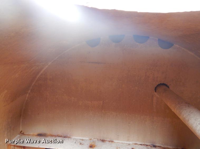 image for item FH9429 1980 Tiger tank trailer