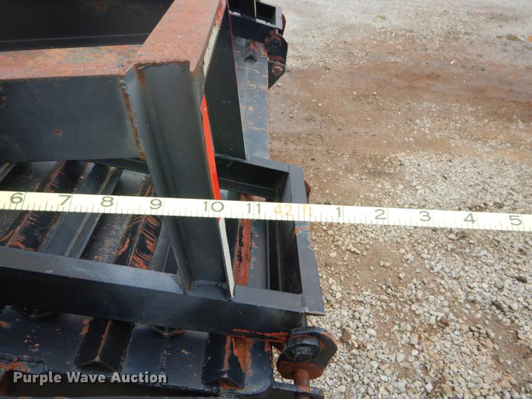 image for item FH9430 1978 Triangle drop deck equipment trailer