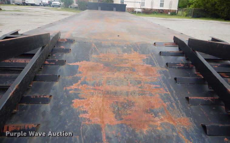 image for item FH9430 1978 Triangle drop deck equipment trailer