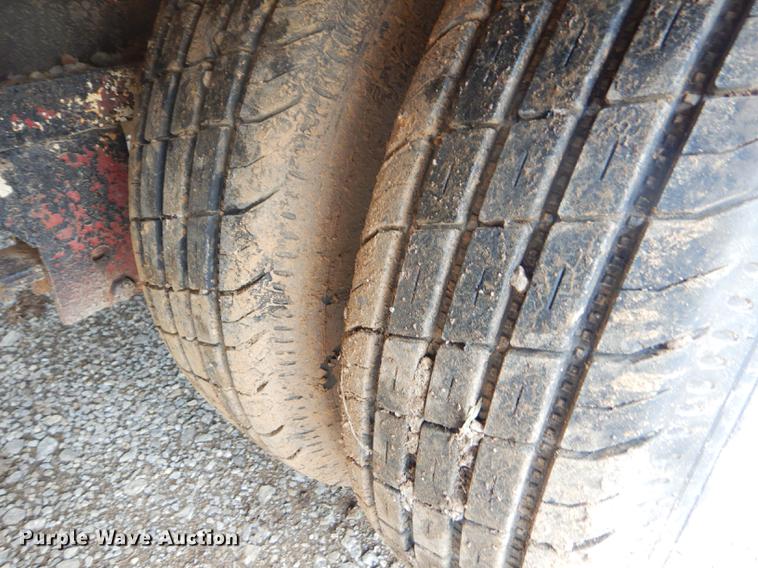 image for item FH9430 1978 Triangle drop deck equipment trailer