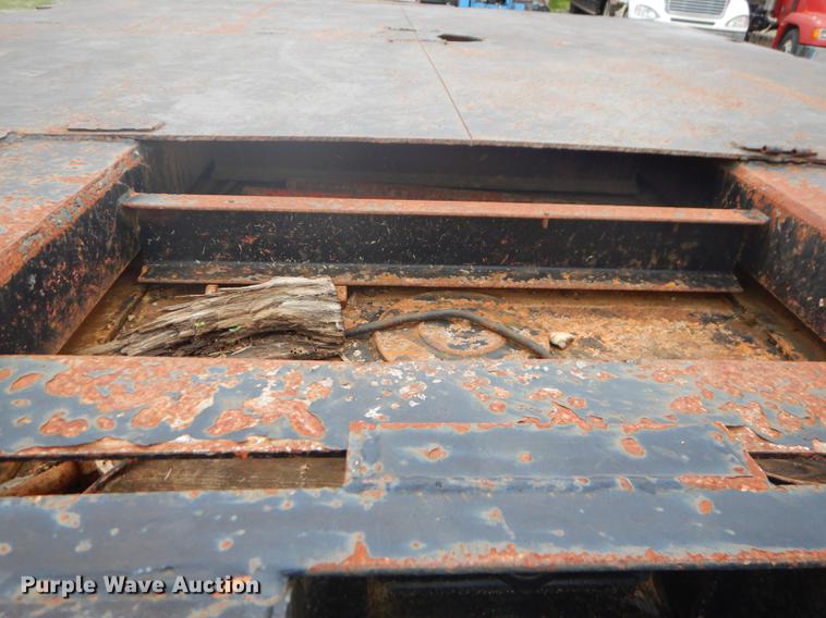 image for item FH9430 1978 Triangle drop deck equipment trailer