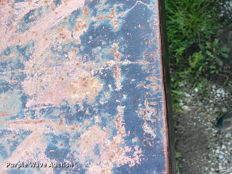 image for item FH9430 1978 Triangle drop deck equipment trailer