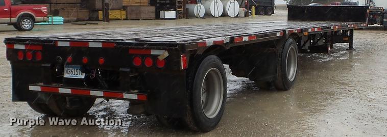 image for item FM9341 2002 Transcraft drop deck trailer