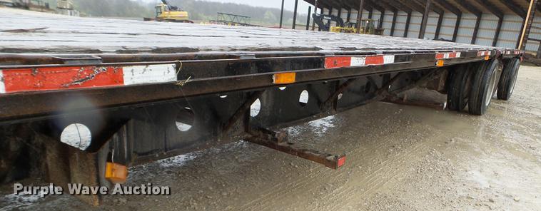 image for item FM9341 2002 Transcraft drop deck trailer